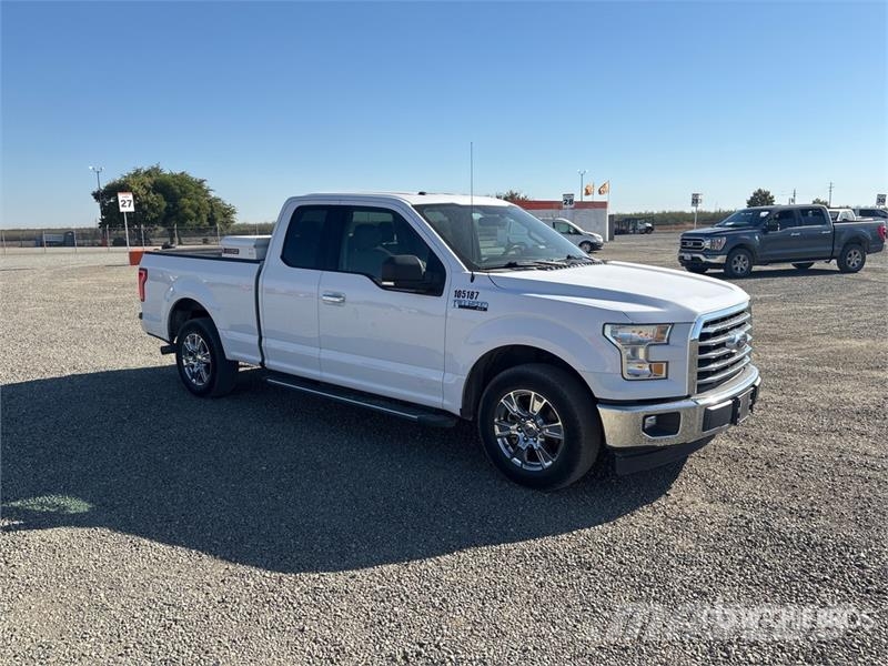 Ford F-150 XLT 4x2 Extended Cab Pickup Muut autot