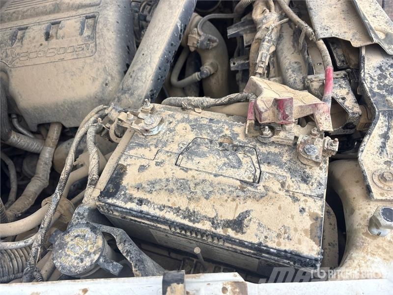 Ford F-150 XLT 4x4 Crew Cab Pickup Drugi