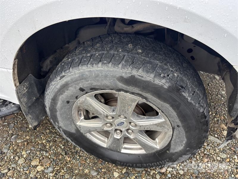 Ford F-150 XLT 4x4 Crew Cab Pickup Drugi