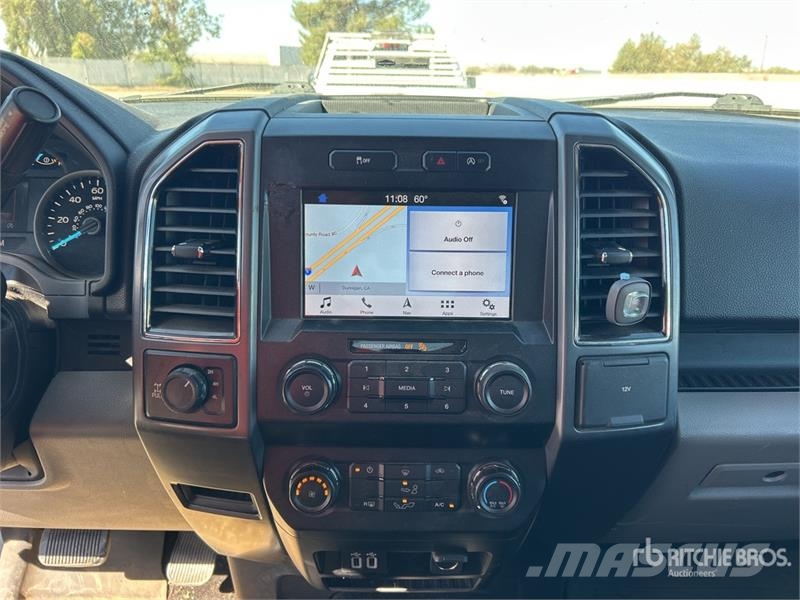 Ford F-150 XLT 4x4 Crew Cab Pickup Ostalo