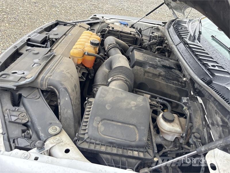 Ford F-150 XLT 4x4 Crew Cab Pickup Drugi