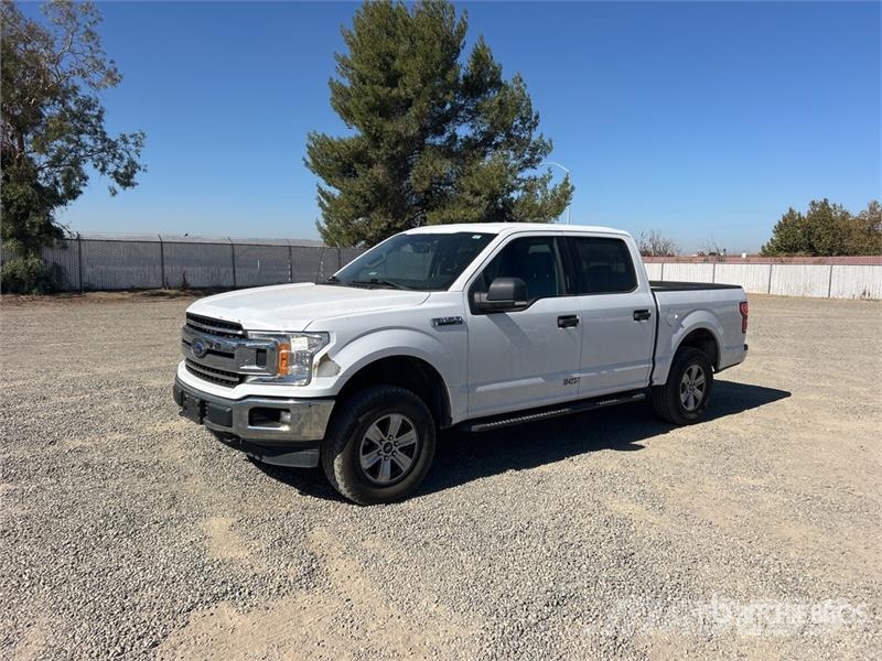 Ford F-150 XLT 4x4 Crew Cab Pickup Ostalo
