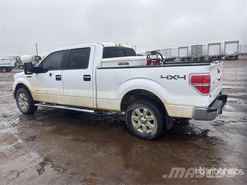 Ford F-150 XLT 4x4 Crew Cab Pickup Drugi