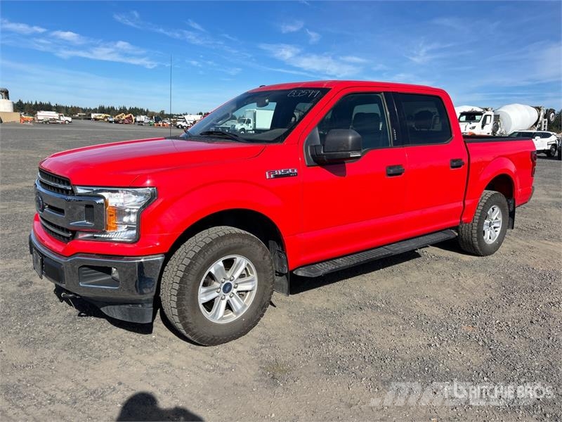 Ford F-150 XLT 4x4 Crew Cab Pickup 其他