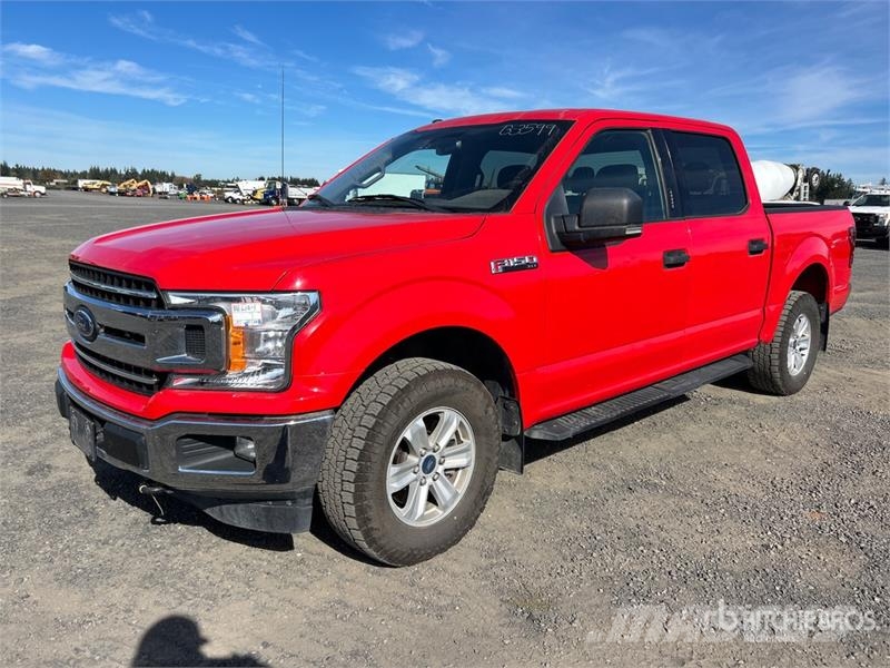 Ford F-150 XLT 4x4 Crew Cab Pickup 其他