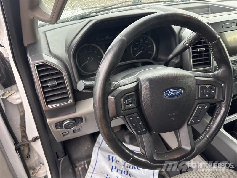 Ford F-150 XLT 4x4 Crew Cab Pickup Drugi