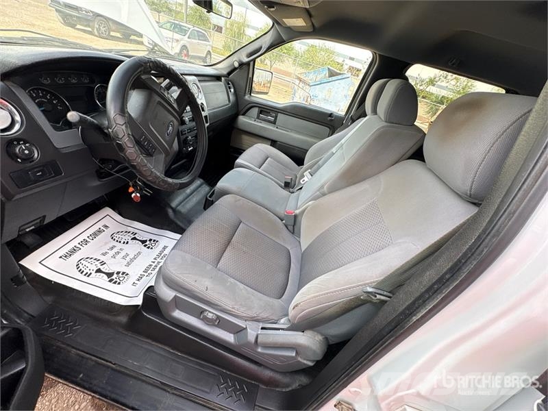Ford F-150 XLT 4x4 Crew Cab Pickup Otros