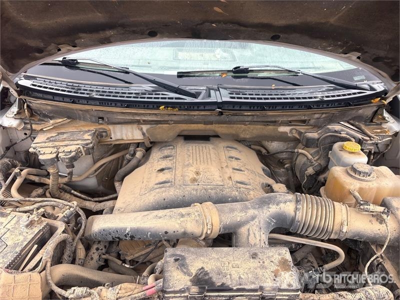 Ford F-150 XLT 4x4 Crew Cab Pickup Drugi