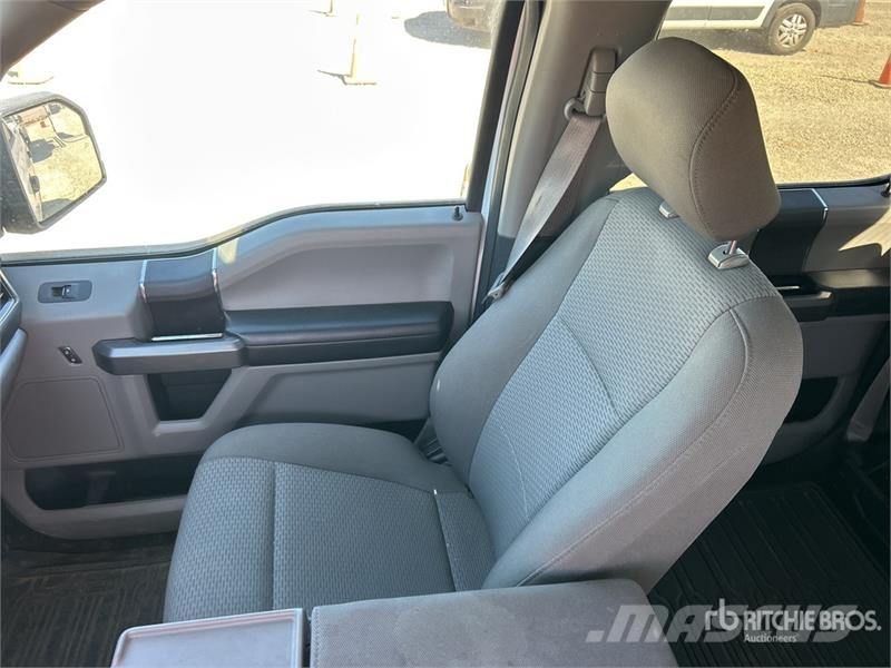 Ford F-150 XLT 4x4 Crew Cab Pickup Ostalo
