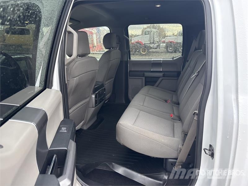 Ford F-150 XLT 4x4 Crew Cab Pickup Drugi