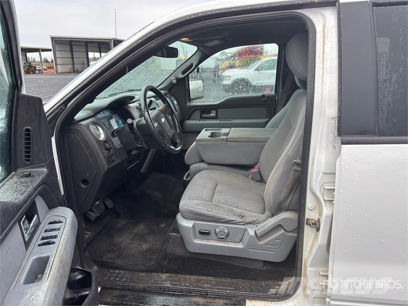 Ford F-150 XLT 4x4 Crew Cab Pickup Autre fourgon / utilitaire