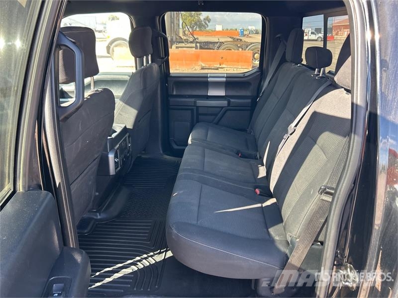 Ford F-150 XLT 4x4 Crew Cab Pickup 其他