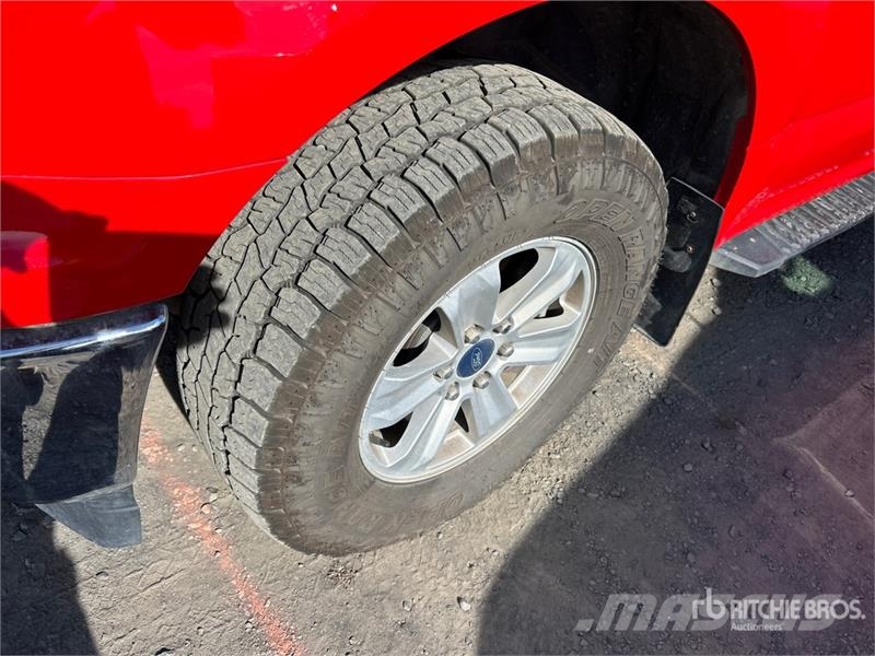 Ford F-150 XLT 4x4 Crew Cab Pickup 其他