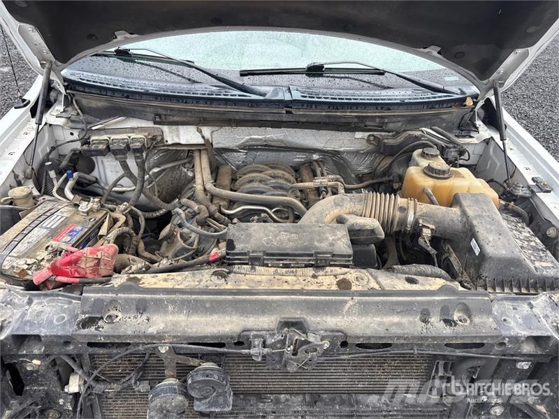 Ford F-150 XLT 4x4 Crew Cab Pickup Autre fourgon / utilitaire