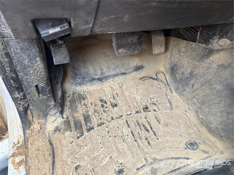 Ford F-150 XLT 4x4 Crew Cab Pickup Drugi