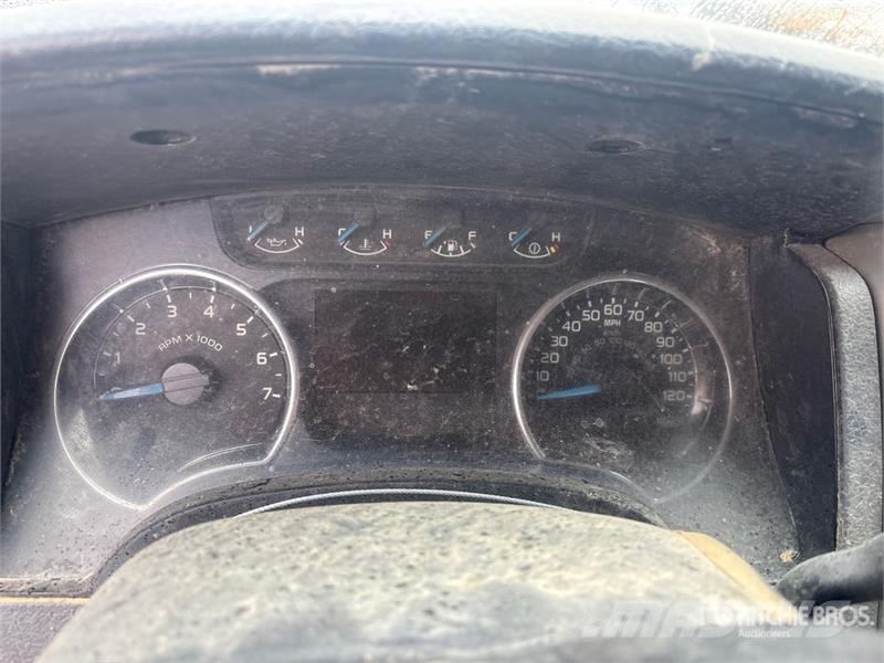 Ford F-150 XLT 4x4 Crew Cab Pickup Drugi