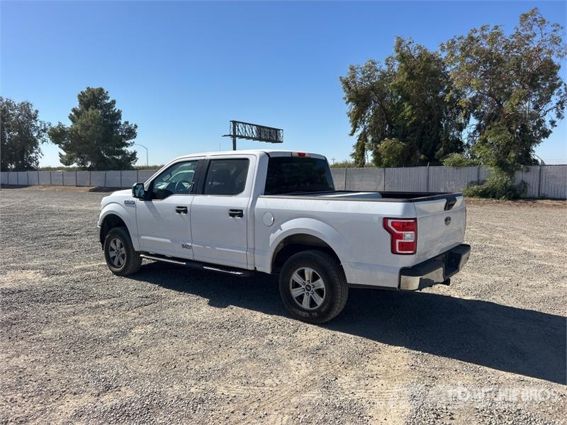 Ford F-150 XLT 4x4 Crew Cab Pickup Ostalo