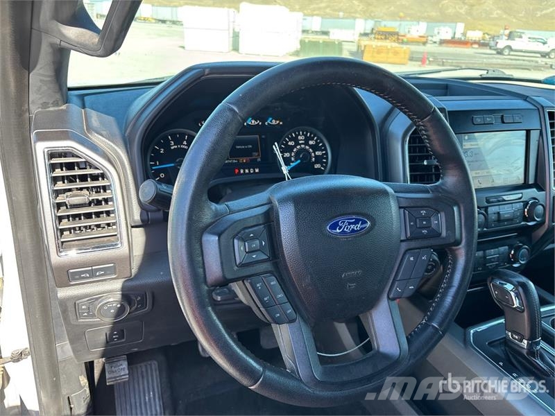 Ford F-150 XLT 4x4 Crew Cab Pickup Drugi