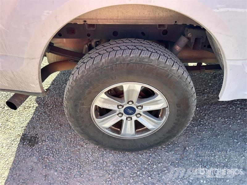 Ford F-150 XLT 4x4 Crew Cab Pickup Ostalo