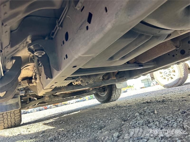 Ford F-150 XLT 4x4 Crew Cab Pickup 其他
