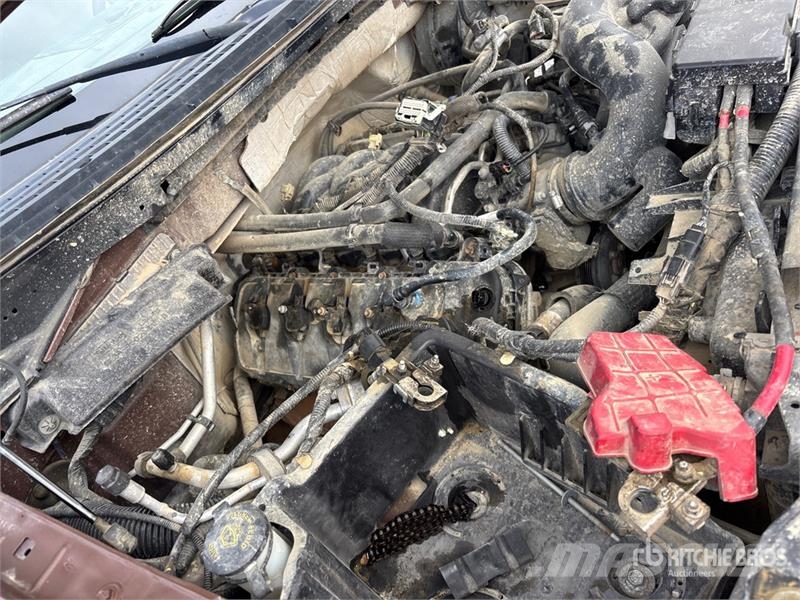 Ford F-150 XLT 4x4 Crew Cab Pickup (Inoperable) Ostalo
