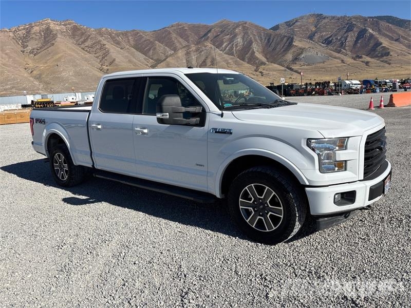 Ford F-150 XLT 4x4 Crew Cab Pickup Drugi