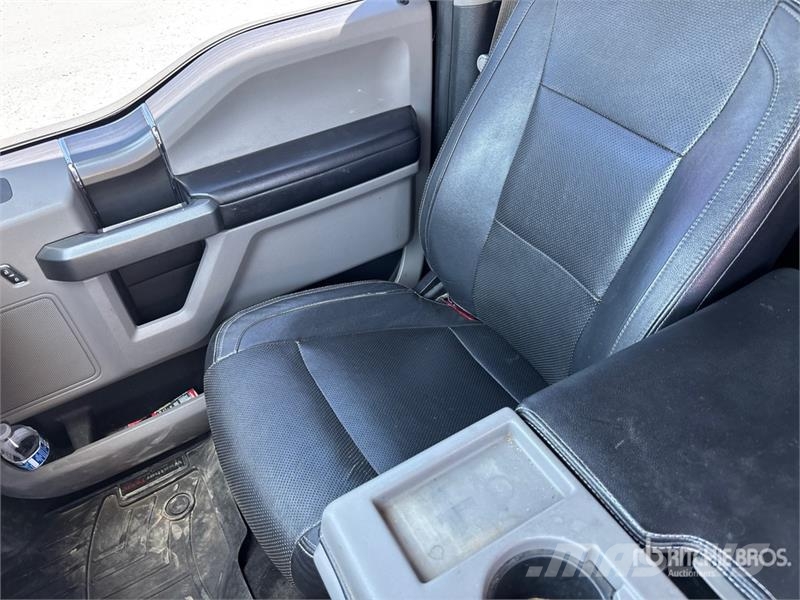 Ford F-150 XLT 4x4 Crew Cab Pickup Inne