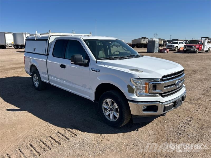 Ford F-150 XLT 4x4 Extended Cab Pickup Drugi
