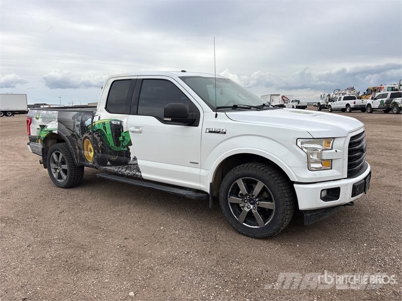 Ford F-150 XLT 4x4 Extended Cab Pickup 其他