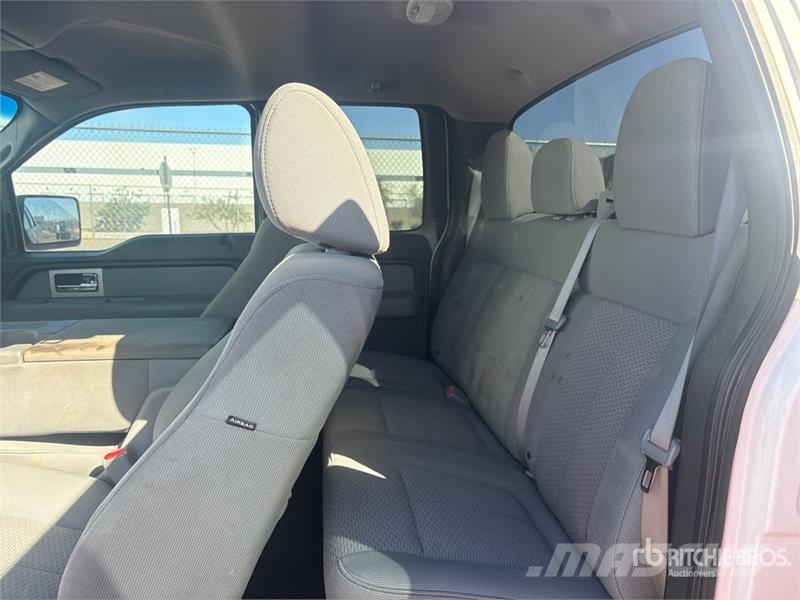 Ford F-150 XLT 4x4 Extended Cab Pickup Autre fourgon / utilitaire