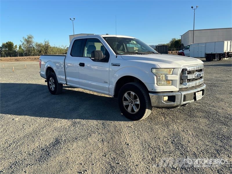 Ford F-150 XLT 4x4 Extended Cab Pickup Ostalo