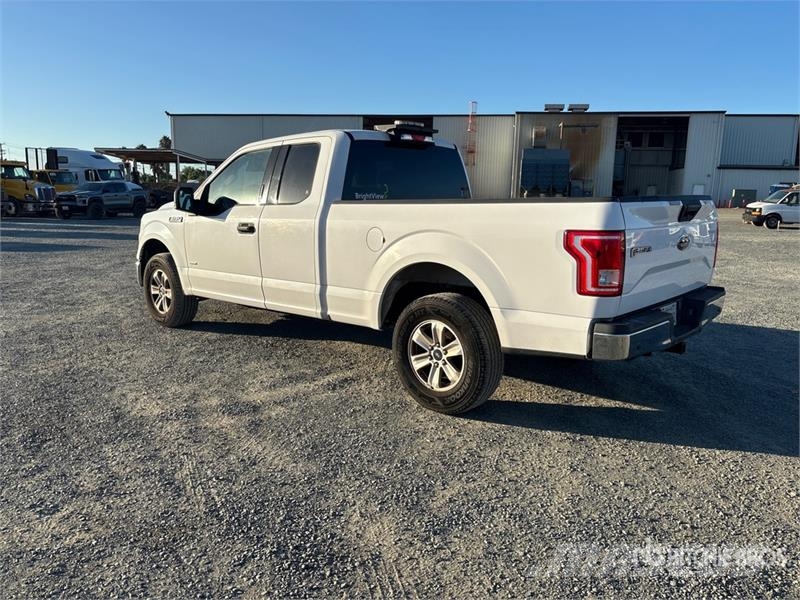 Ford F-150 XLT 4x4 Extended Cab Pickup Ostalo