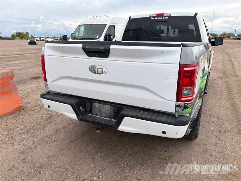 Ford F-150 XLT 4x4 Extended Cab Pickup 其他