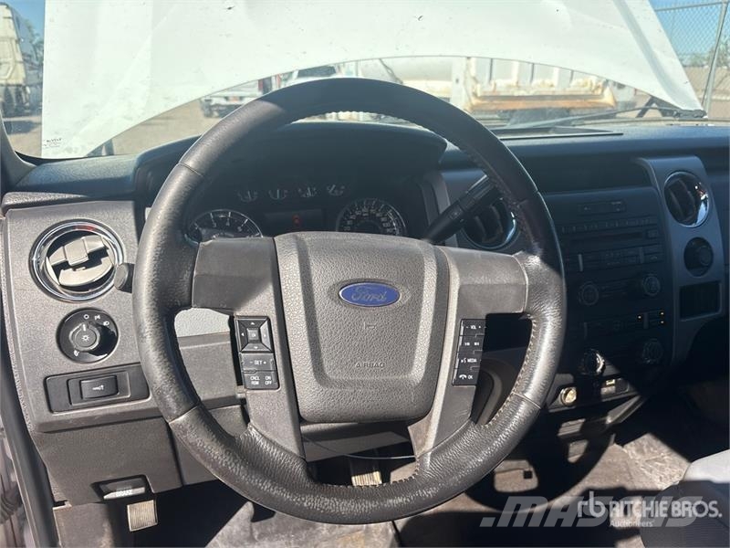 Ford F-150 XLT 4x4 Extended Cab Pickup Autre fourgon / utilitaire