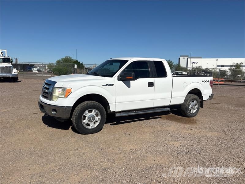 Ford F-150 XLT 4x4 Extended Cab Pickup Autre fourgon / utilitaire
