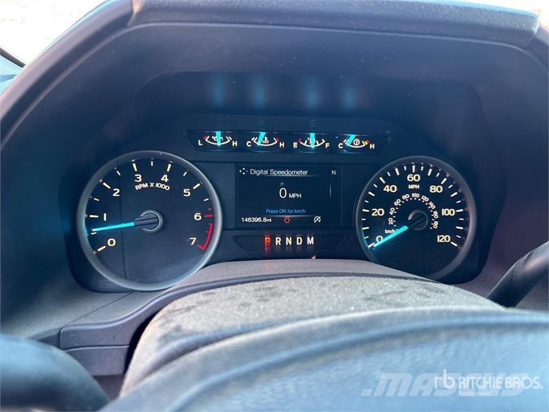 Ford F-150 XLT 4x4 Extended Cab Pickup Otros