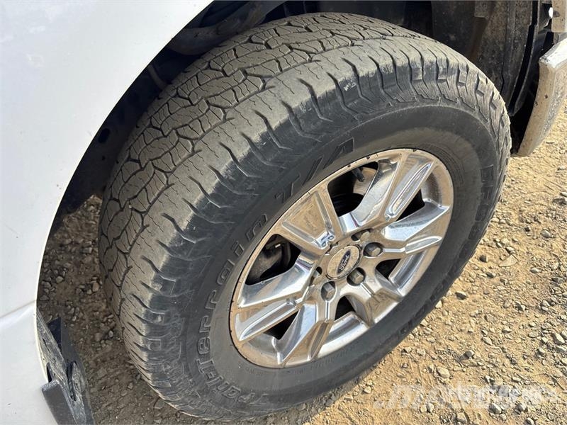 Ford F-150 XLT 4x4 Extended Cab Pickup Other