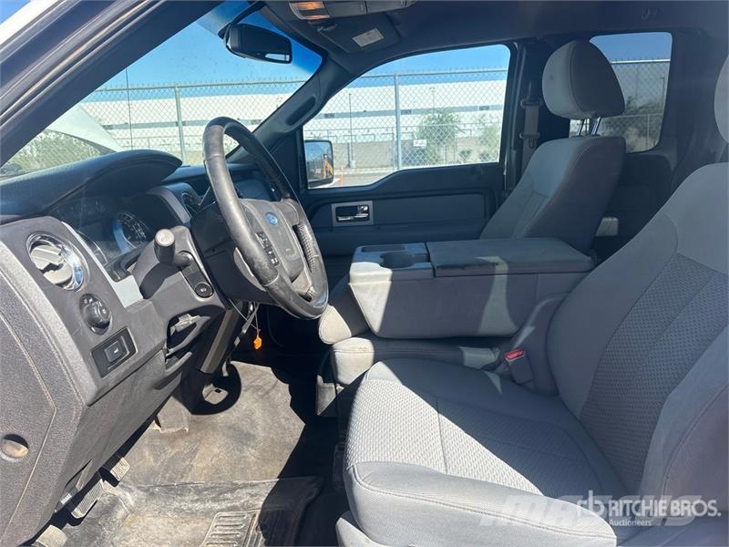 Ford F-150 XLT 4x4 Extended Cab Pickup Autre fourgon / utilitaire