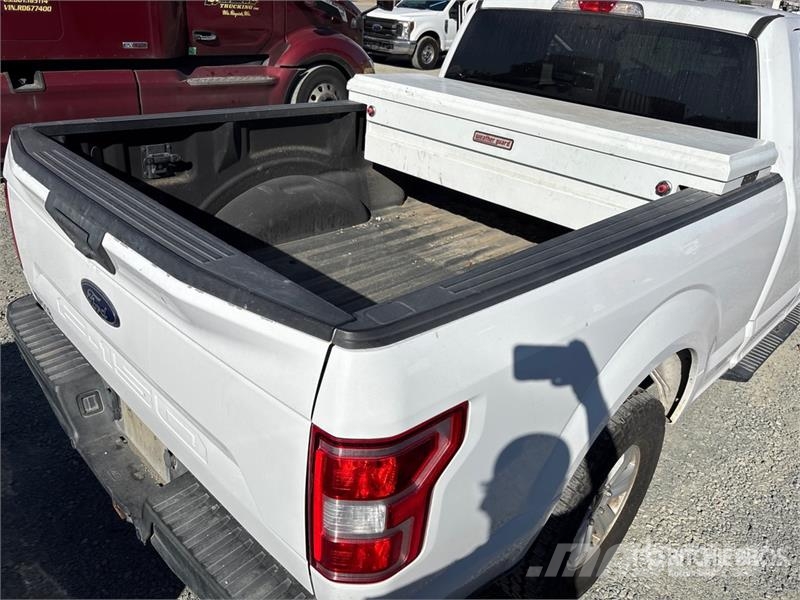 Ford F-150 XLT 4x4 Extended Cab Pickup Otros