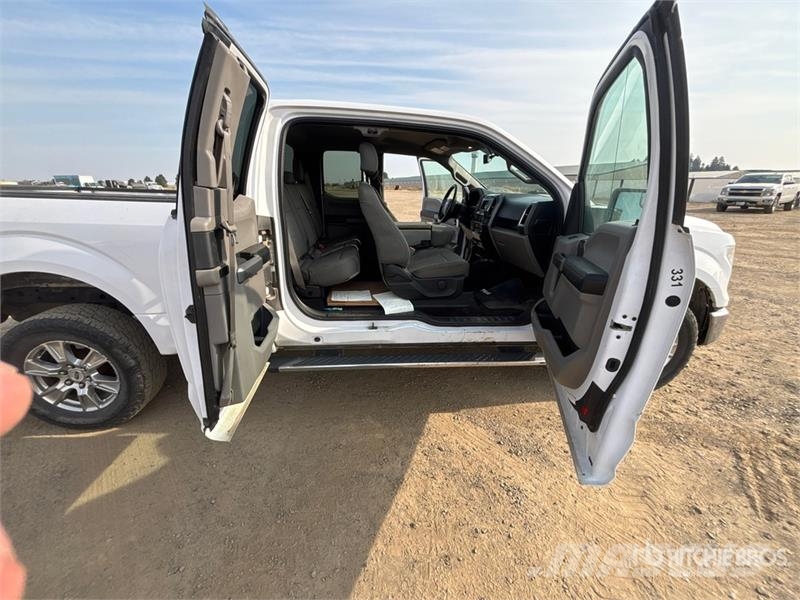 Ford F-150 XLT 4x4 Extended Cab Pickup Other