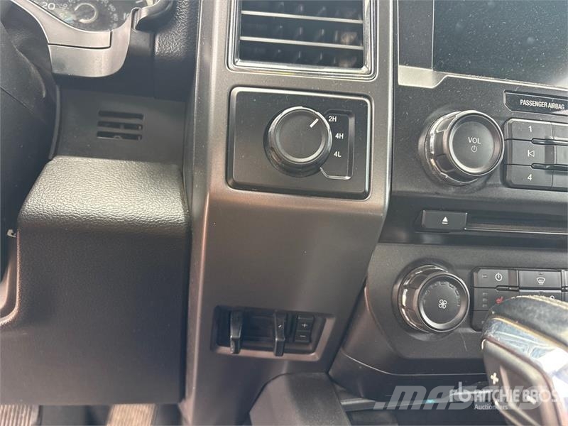 Ford F-150 XLT 4x4 Extended Cab Pickup 其他