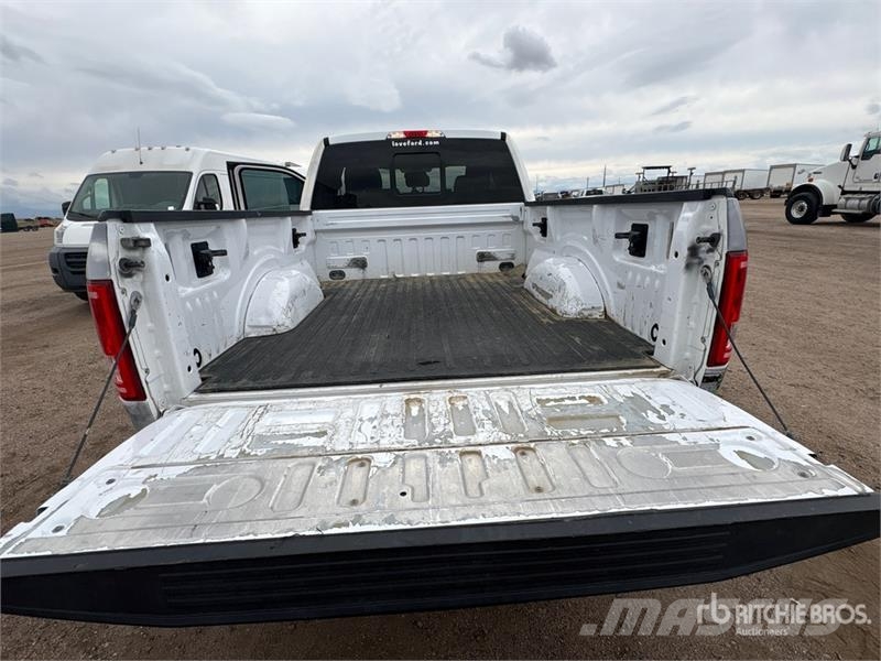 Ford F-150 XLT 4x4 Extended Cab Pickup 其他