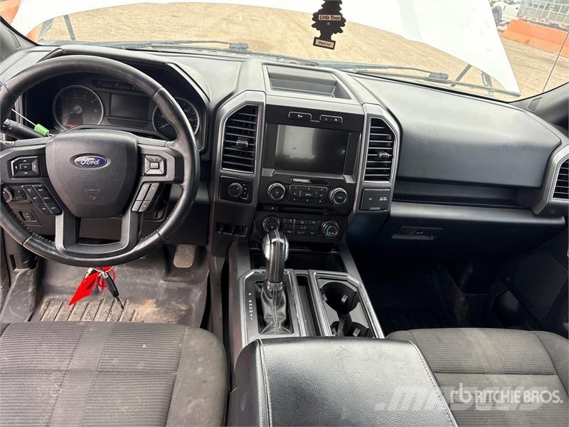 Ford F-150 XLT 4x4 Extended Cab Pickup 其他