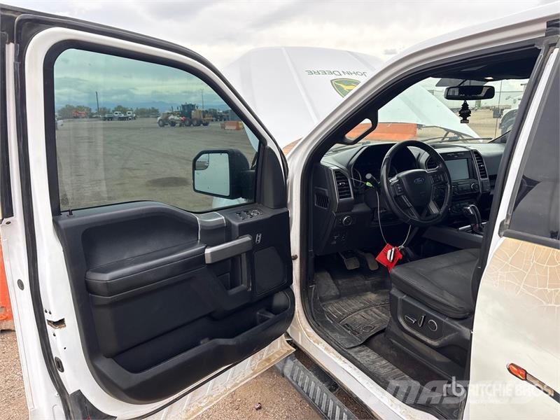 Ford F-150 XLT 4x4 Extended Cab Pickup 其他
