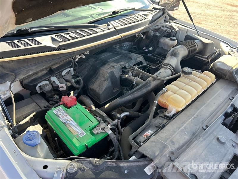 Ford F-150 XLT 4x4 Extended Cab Pickup Drugi