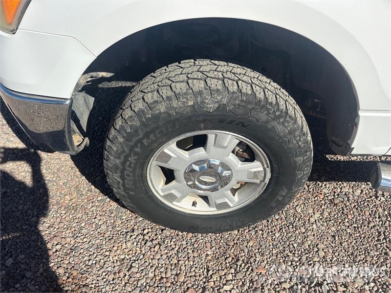 Ford F-150 XLT 4x4 Extended Cab Pickup Autre fourgon / utilitaire