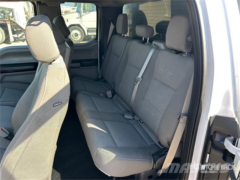 Ford F-150 XLT 4x4 Extended Cab Pickup Drugi