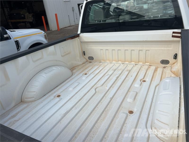 Ford F-250 Ostalo