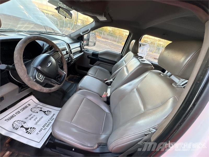 Ford F-250 Camiones de cama baja
