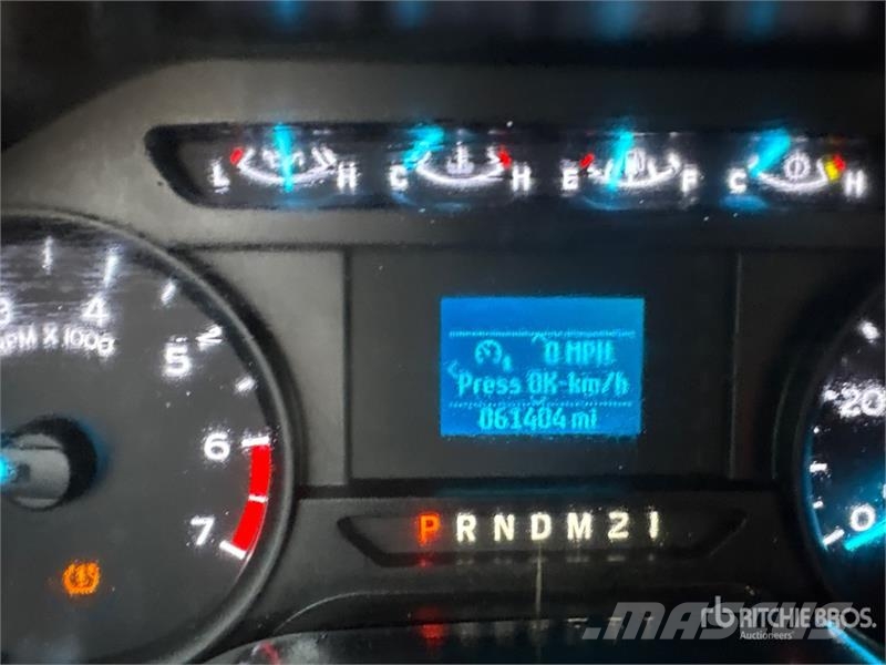 Ford F-250 Camiones de cama baja